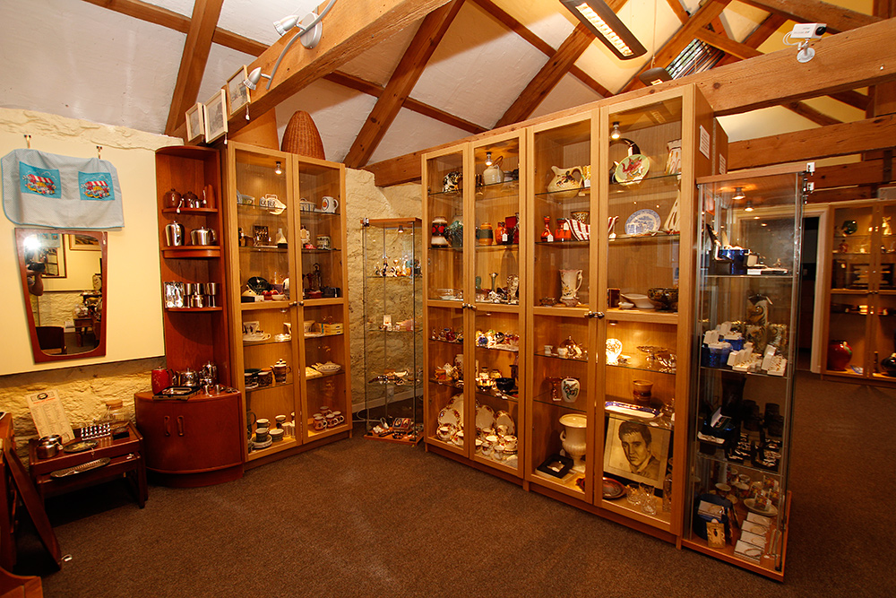 Emporium Gallery The Old Charlestown